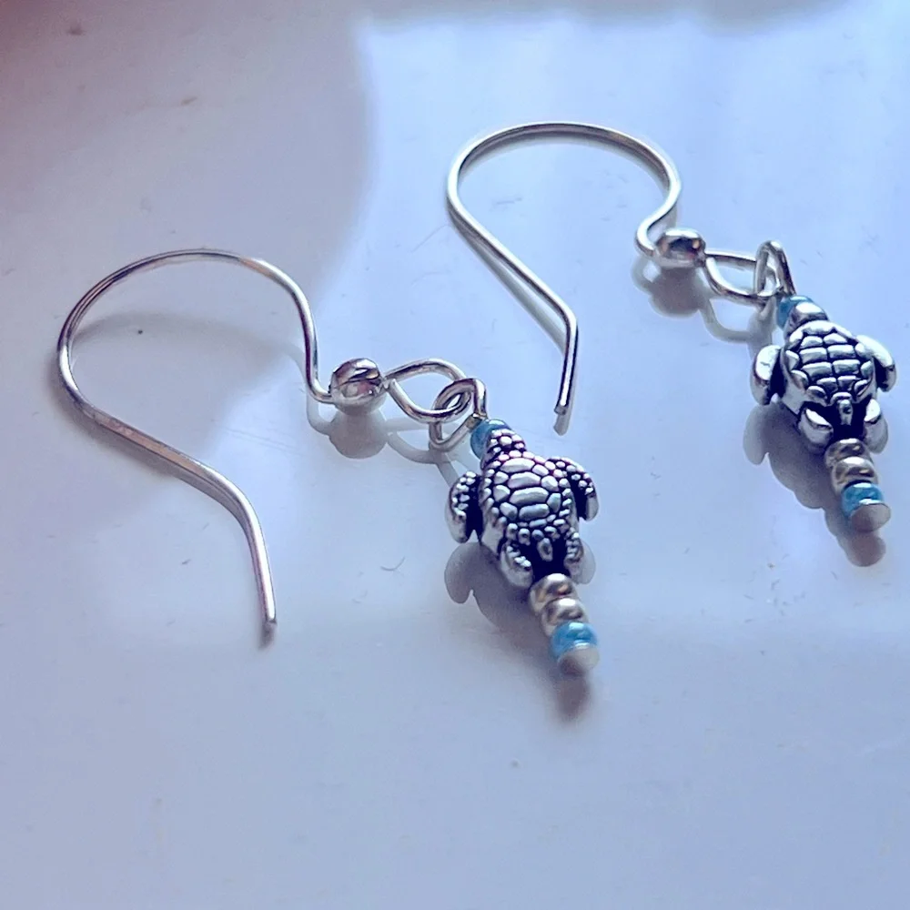 Baby Turtles earrings silver plated French wires. One of a kind artisan. 🐢 🐢 - Picture 4 of 4